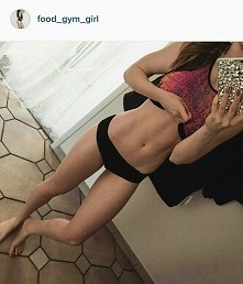 Działam dalej i się motywuje do dalszej pracy. food_gym_girl