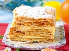 Śmietanowy przekładaniec z ciasta francuskiego

    1/2 kg ciasta francuskiego
    słoik pomarańczowego dżemu
    1/2 litr śmietanki słodkiej 30%
    2 jaja
    2 żółtka
    2 ł...