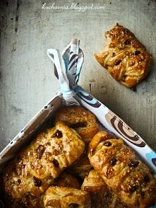 * Danisze z Syropem Klonowym i Orzechami Pekan *