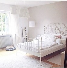 Ale piękna sypialnia :)