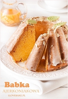 Babka ajerkoniakowa (advocatowa), najlepsza – przepis ilovebake.pl