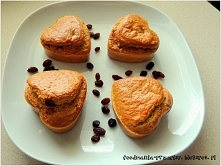 Muffinki jaglane 

Składniki:
1 szklanka kaszy jaglanej
3 jajka
1 łyżka jogurtu naturalnego
3 łyżeczki stevi
1 łyżeczka cynamonu
1 łyżeczka proszku do pieczenia (lub pół łyżeczk...