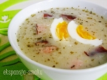 przepis na pyszny żurek na zakwasie i wędzące