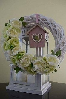 Kwiecisty wianek.
Zapraszam na facebooka:
DziedzickaDekoracje