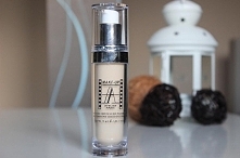 Warto kupic tak drogi podklad? Jak sie skórze? Zależy mi na odcieniu FLW1NB (jestem okropnie blada) :)