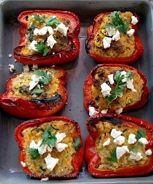 ... zapiekane faszerowane papryki ...