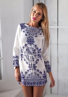 Sukienka vintage biało-niebieska. W sam raz na nadchodzące lato! :) Możesz zamówić na NOSHAME.PL !! :)