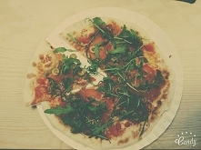 VEGE PIZZA! zdrowa, tania i wciągająca :) zapraszam was na mojego bloga. foodpat.blogspot.com