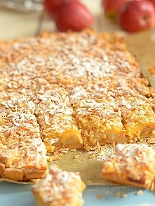 Szarlotka na niedzielę - z ...