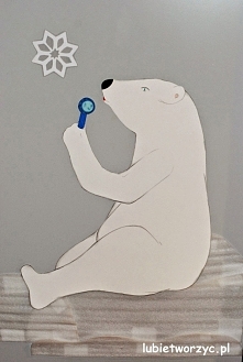 Niedźwiedź polarny - dekoracja drzwi przedszkolnej kuchni
