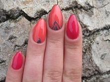 Paznokcie hybrydowe COLORISTA - recenzja po kliknięciu