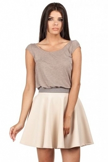 Beżowa spódnica z elementami pepitki