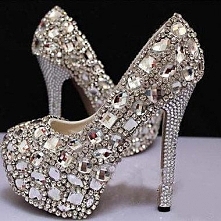 Brylantowe z kamieniami i cyrkoniami <3