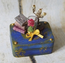 Kuferek na obrączki <3