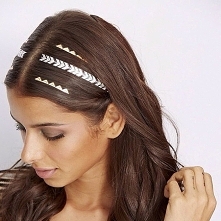 Tatuaż na włosy! Nowy trend