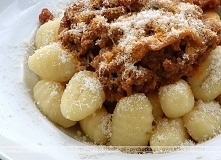 Kluski 'zbójeckie' z surowych kartofli.