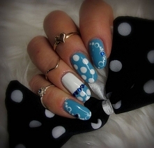 blue&white