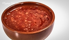 Sos pomidorowy z czosnkiem