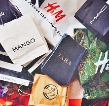 SZUKASZ PRACY? Współpracuję z firmą Oriflame i szukam kilku osób do promowania sklepu internetowego z kosmetykami i suplementami diety. Od razu zaznaczę, że szukam osób na stano...