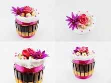 Wyjątkowy słodki tort z czekoladek Merci i wiśni w likierze. Idealna alternatywa na tradycyjne bukiety i prezent na urodziny, ślub, imieniny