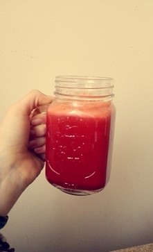 Bomba witaminowa 
Burak sel...