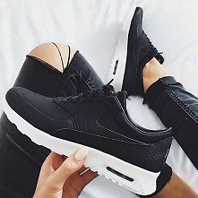 Air max thea.