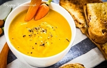 Zupa marchewkowa
