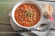 Pikantna zupa z mielonej wołowiny