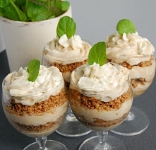 deser z rabarbarem przepis – zjem to blog kulinarny