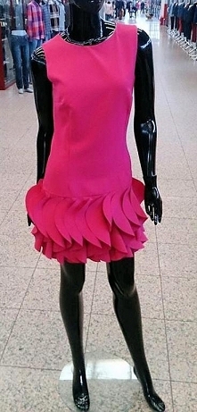 Co myślicie o tej sukience? Na wesele sie nadaje? Jakie dodatki do czerwonej?