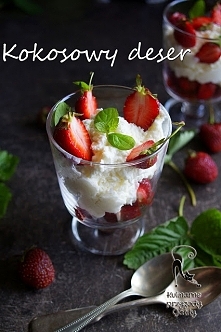 Kokosowy deser z truskawkami