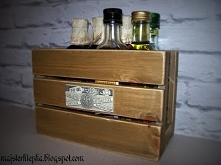 Skrzynka na butelki z oleje...