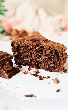 Ciasto orzechowo-czekoladowe