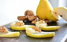 gruszki z gorgonzolą, orzechami włoskimi i miodem