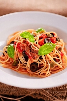 Pasta alla puttanesca