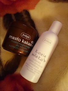 Co sądzicie? Maska masło kakaowe i odżywka kozie mleko ziaja. Jak sprawdziły się u was?

ps. dziś maska użyta pierwszy raz, włosy pięknie pachną, są gładkie i nie puszą się :)