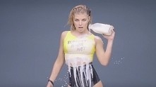Fergie "M.I.L.F.$