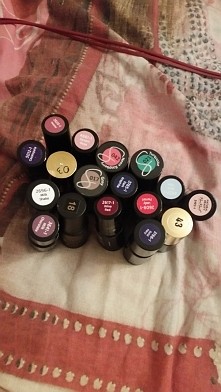 lakiery hybrydowe -narazie tylko tyle się dorobilam :P