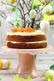 Ciasto marchewkowe z kremem twarożkowym - Wypieki Beaty