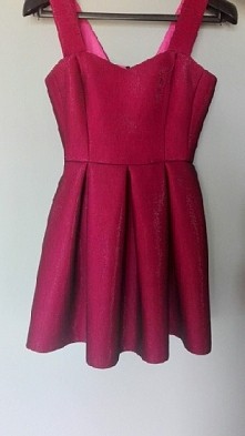 sprzedam sukienkę. :-D 100 ...