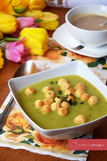 ZUPA- KREM Z BROKUŁÓW! :) PLUS GROSZEK PTYSIOWY <3