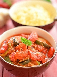 Leczo "fit" z mielonym mięsem z indyka - pyszne i lekkie