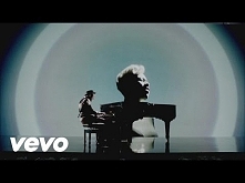 Labrinth - Beneath Your Beautiful ft. Emeli Sandé
