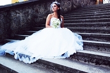 Mam do sprzedania suknię śl...