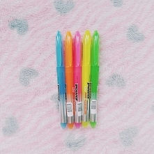 zakreślacze, neonowe