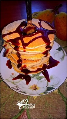 Placuszki na mące owsianej z gruszką.

Przepis po kliknięciu w zdjęcie