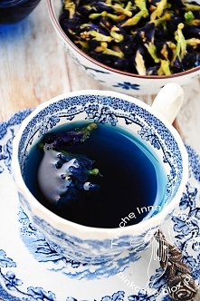 Tu jestem w 100% pewna, że to  napar z kwiatów  Klitori.