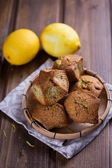 Cytrynowe muffiny z makiem