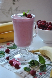 Lodowe smoothie  malinowo- bananowe