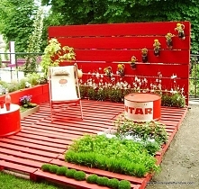 Meble z palet: tanie, proste w konstrukcji, wygodne. Polecamy!